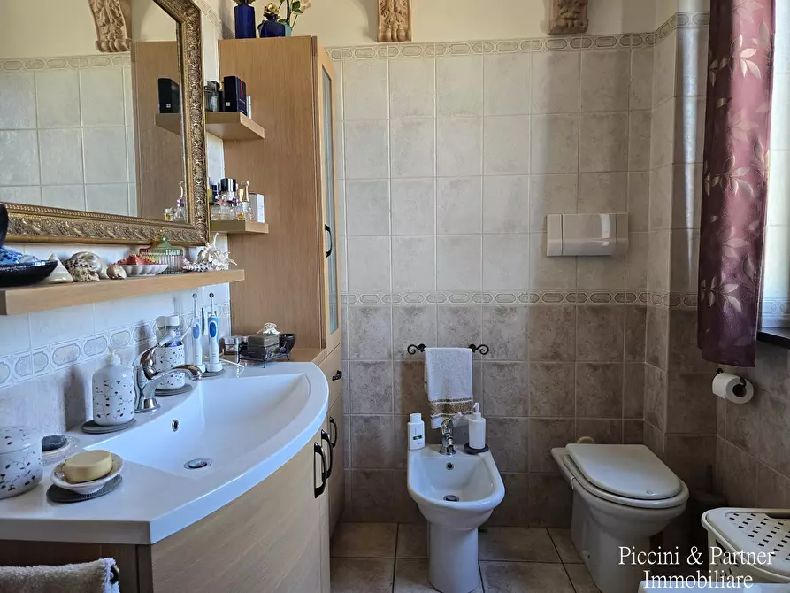 Immagine 52 di Villetta a schiera in vendita  in Via Macedonio Melloni a Spoleto