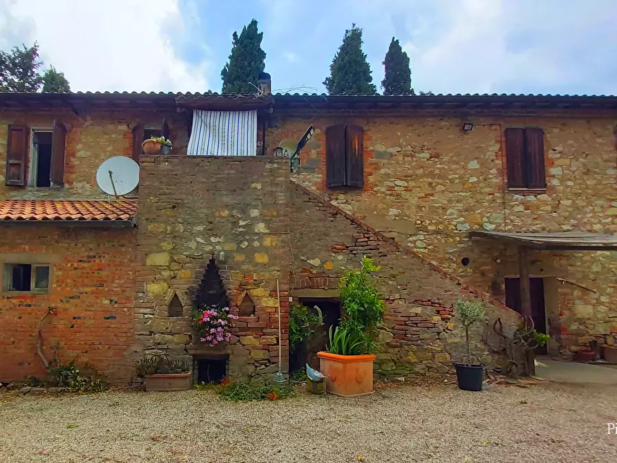 Immagine 32 di Rustico / casale in vendita  in Via Piana 18 a Castiglione Del Lago