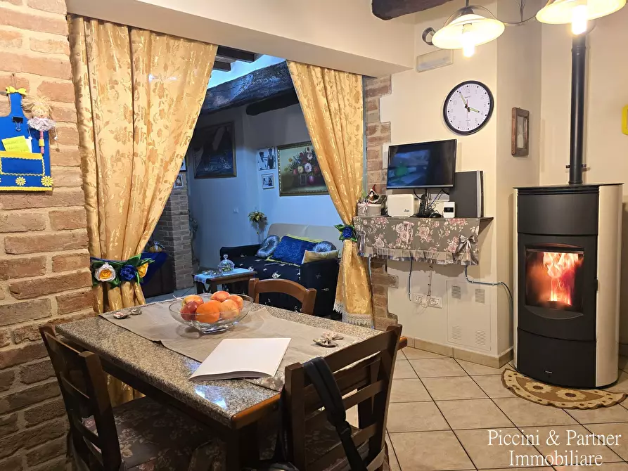 Immagine 14 di Porzione di casa in vendita  in Vocabolo I Cucchi 41 a Castiglione Del Lago