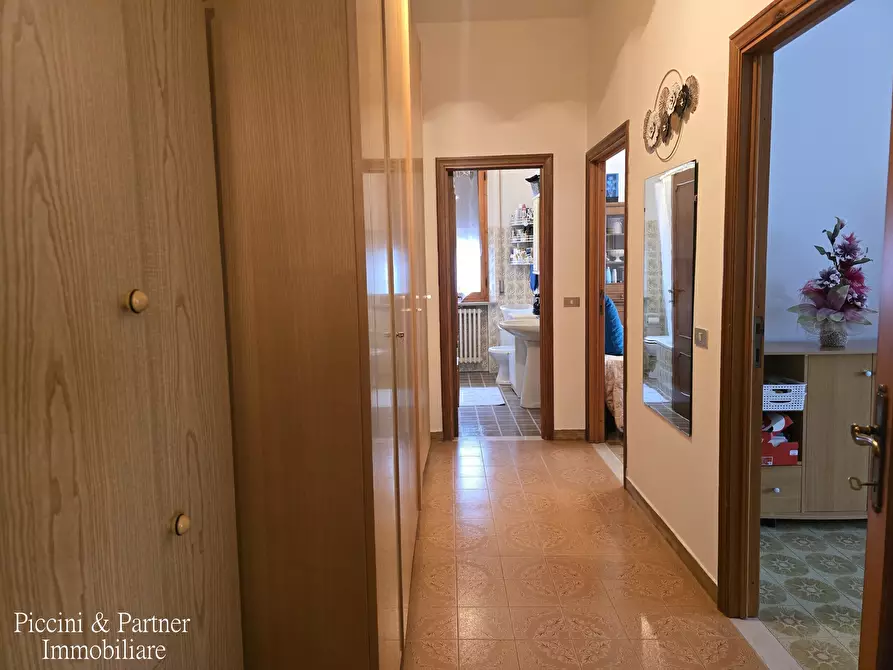 Immagine 13 di Pentalocale in vendita  in Via Tevere 70 a Chianciano Terme