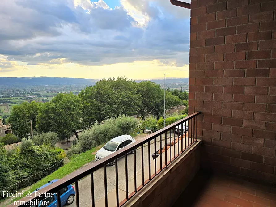 Immagine 34 di Villetta a schiera in vendita  in Via delle Querce 30 a Assisi