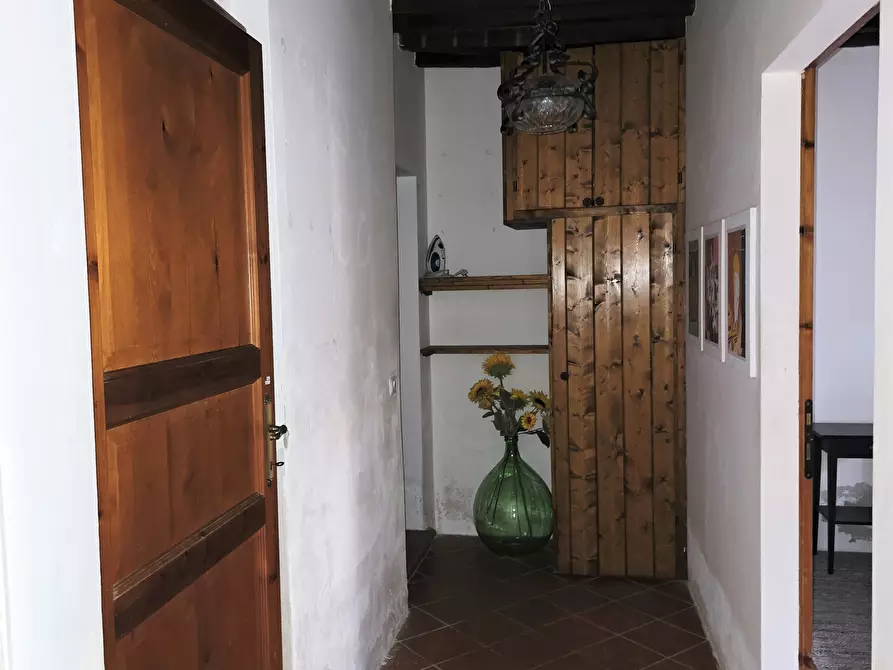 Immagine 22 di Porzione di casa in vendita  in Località Poggetto a Castiglione Del Lago