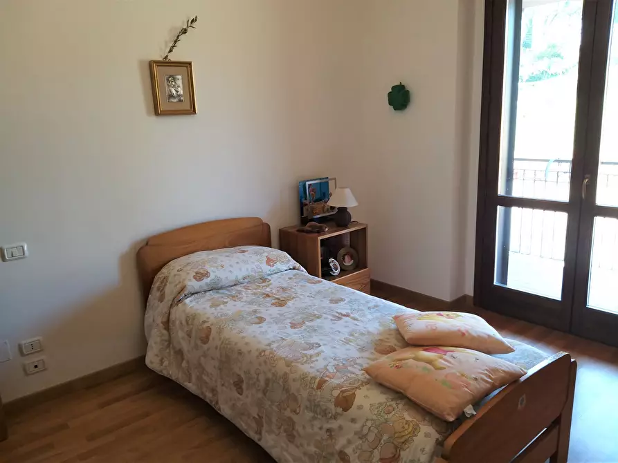 Immagine 27 di Casa bifamiliare in vendita  in Via Todi 23 a Perugia