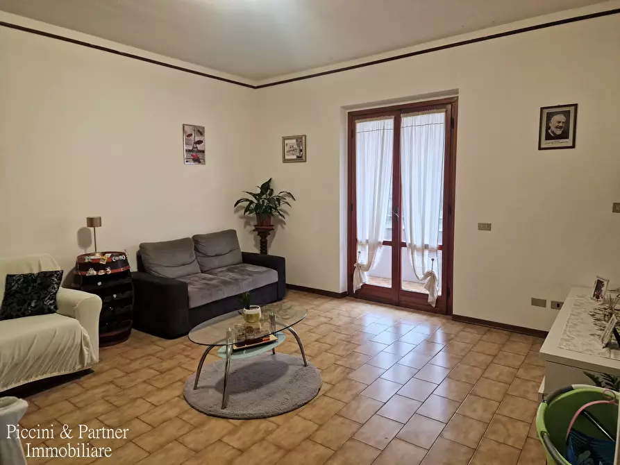 Immagine 15 di Casa bifamiliare in vendita  in Viale Ranchi 2 a Umbertide