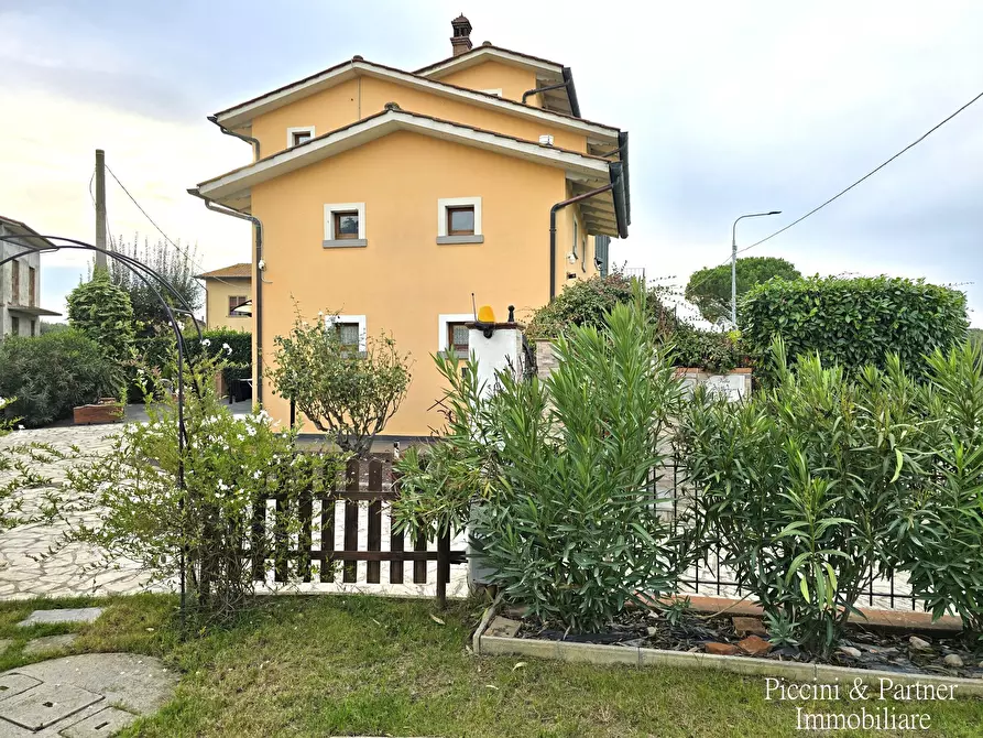 Immagine 77 di Villa in vendita  in C.a. Monsigliolo a Cortona