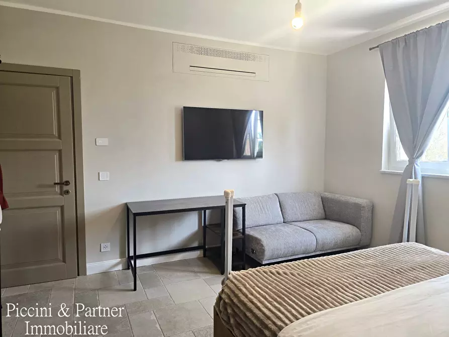 Immagine 28 di Villa in vendita  in Località Castagni 2 a Castiglione Del Lago