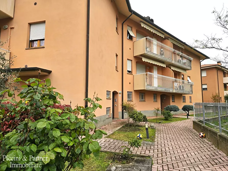Immagine 63 di Pentalocale in vendita  in Via Roberto Arcaleni a Città Di Castello