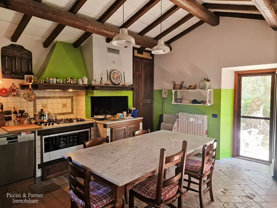 Immagine 20 di Rustico / casale in vendita  in Strada di Compresso a Perugia