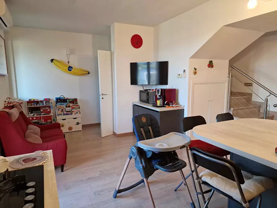 Immagine 16 di Pentalocale in vendita  in Via Madonna del Popolo a Perugia