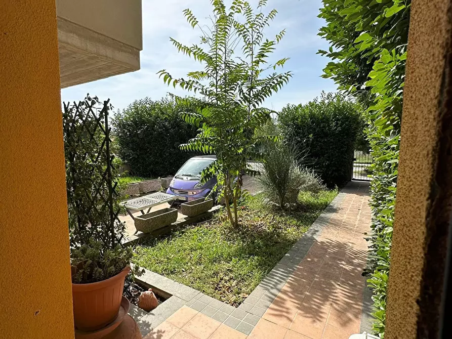 Immagine 11 di Villetta a schiera in vendita  in Via della Lavanda a Gubbio