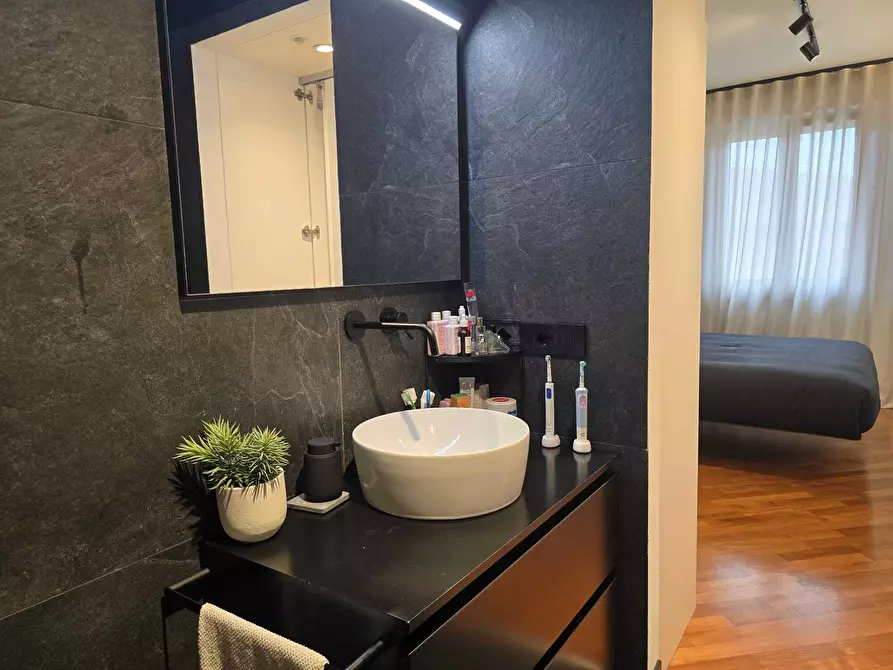 Immagine 34 di Pentalocale in vendita  in Via Roberto Arcaleni a Città Di Castello
