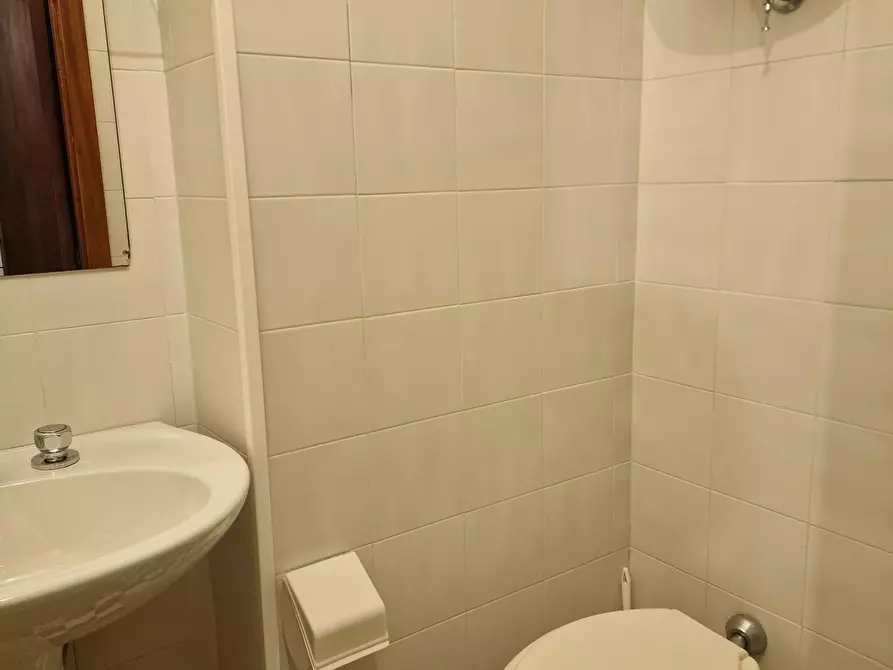 Immagine 21 di Bilocale in vendita  in Via Cenaioli a Magione