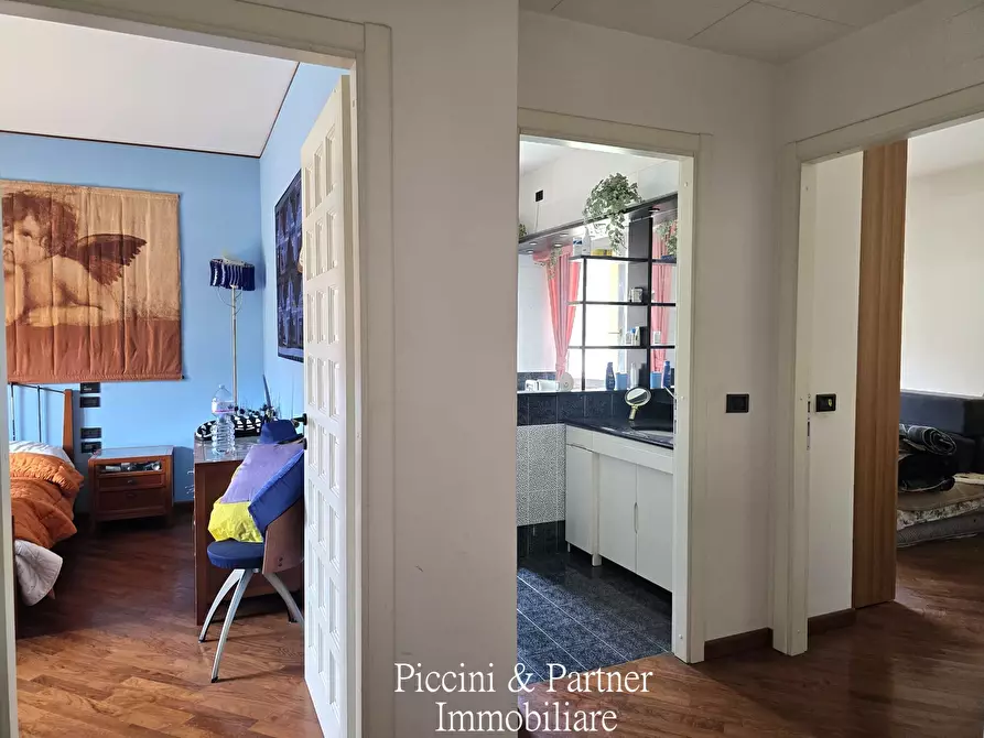 Immagine 21 di Pentalocale in vendita  in Via Maria Montessori a Tuoro Sul Trasimeno