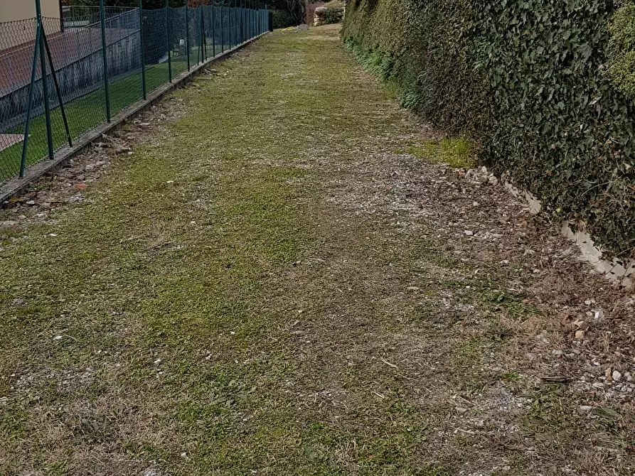 Immagine 2 di Villa in vendita  in Via Saturnia a Perugia