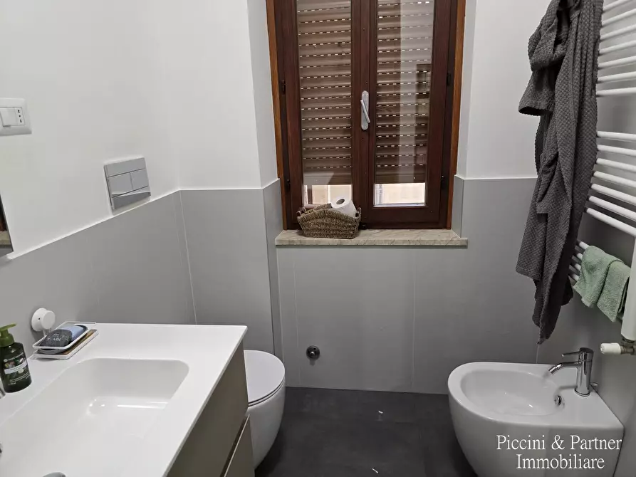 Immagine 72 di Pentalocale in vendita  in Via Annibale Vecchi a Perugia