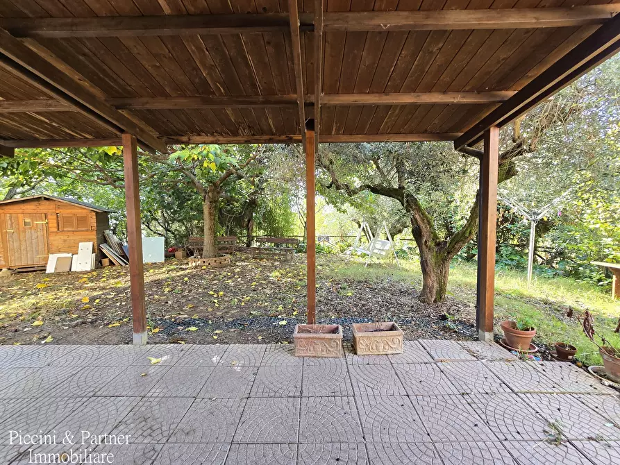 Immagine 16 di Villa in vendita  in Strada Monte Bagnolo Valbiancara a Perugia