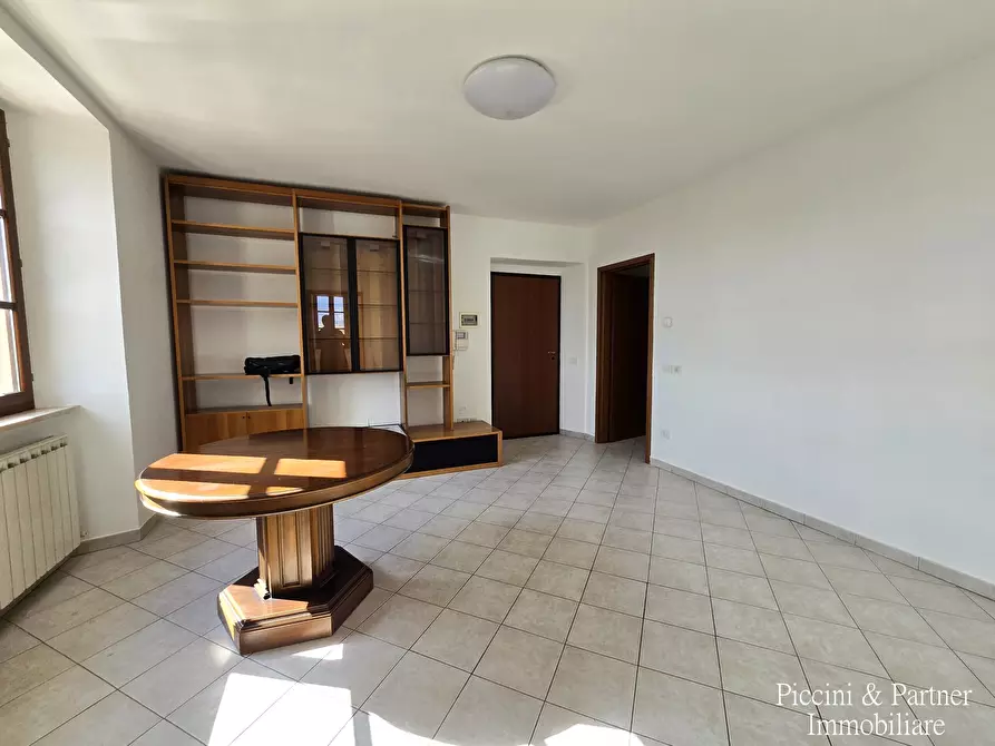 Immagine 19 di Quadrilocale in vendita  in Via Bastiola 95 a Bastia Umbra