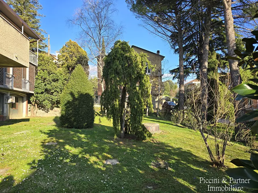 Immagine 13 di Villa in vendita  in Via Giovanni Boccaccio a Città Di Castello
