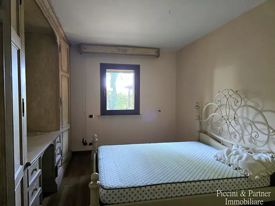 Immagine 21 di Baita in vendita  in Via dei Cespugli 10 a Passignano Sul Trasimeno