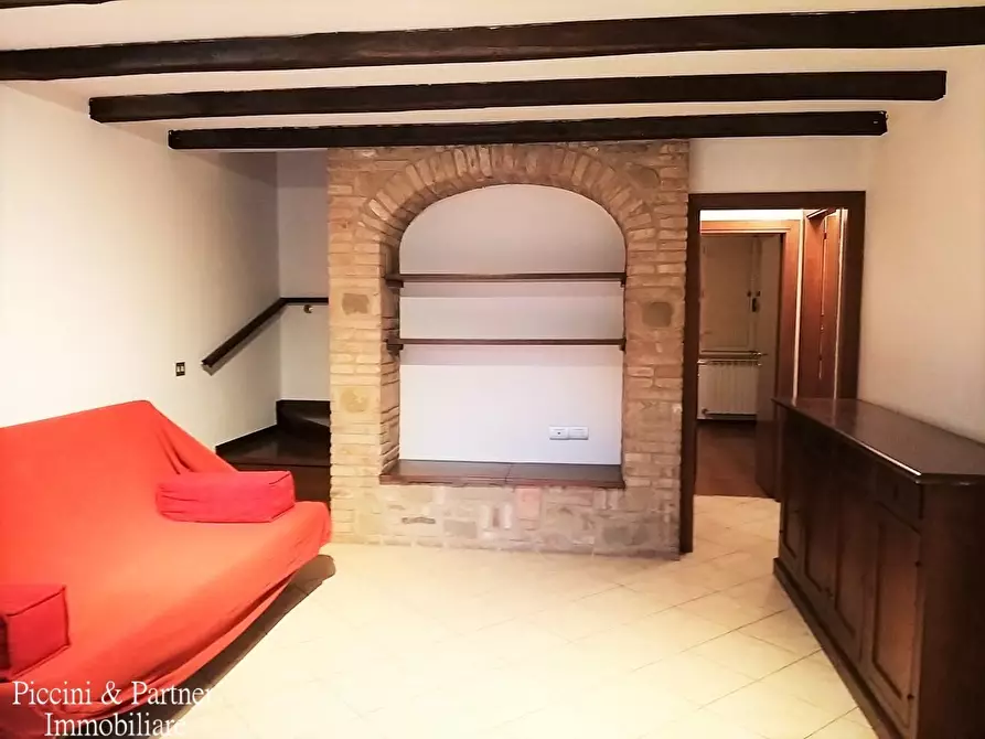 Immagine 14 di Porzione di casa in vendita  in Via Anghiari a Castiglione Del Lago