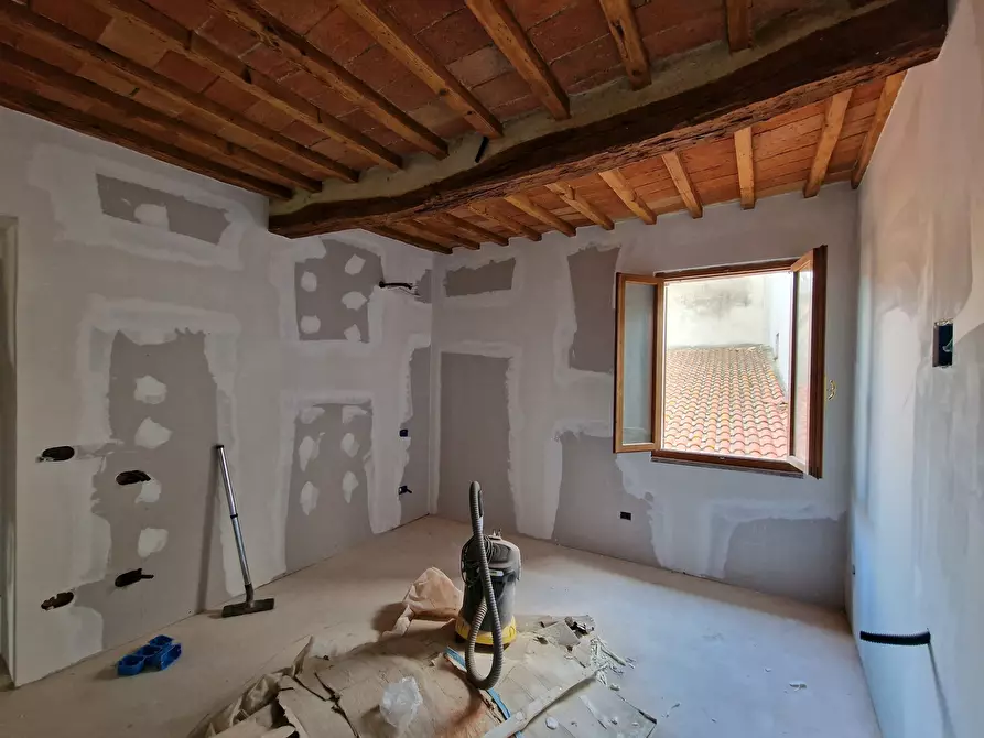 Immagine 19 di Trilocale in vendita  in Via Camillo Benso Conte di Cavour 73 a Torrita Di Siena