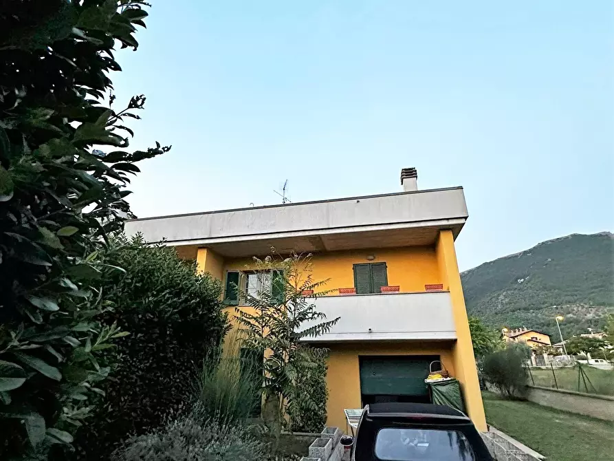 Immagine 4 di Villetta a schiera in vendita  in Via della Lavanda a Gubbio