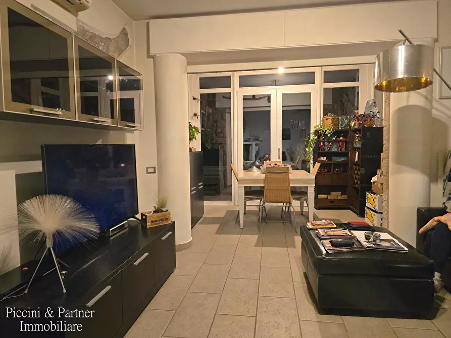 Immagine 16 di Porzione di casa in vendita  in Via della Treggia a Perugia