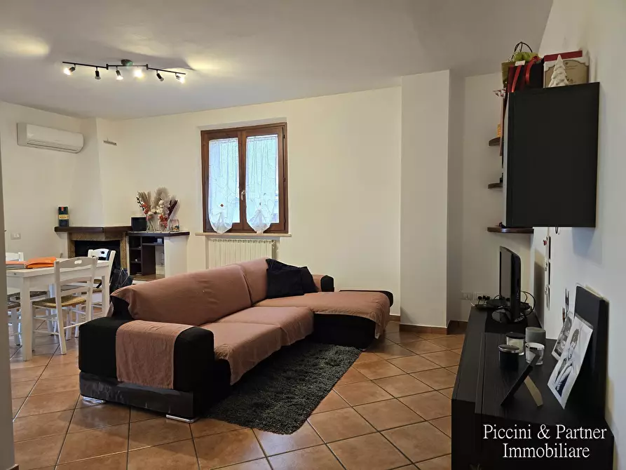 Immagine 5 di Pentalocale in vendita  in Via di Pretola a Paciano