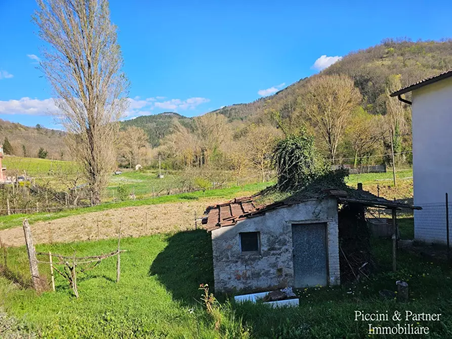 Immagine 2 di Porzione di casa in vendita  in Via dell'Assino Camporeggiano 19 a Gubbio