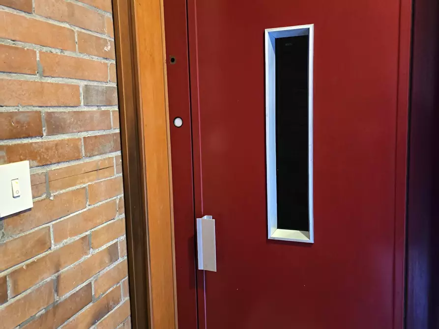 Immagine 3 di Pentalocale in vendita  in Via Beatrice 38 a Perugia