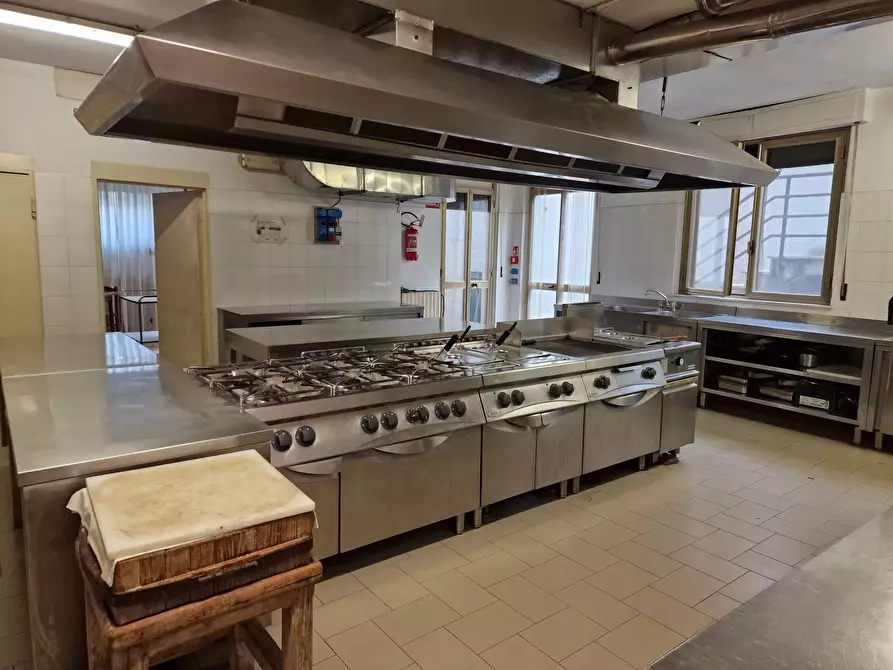 Immagine 29 di Albergo/B&B/Residence in vendita  in Via Po a Chianciano Terme