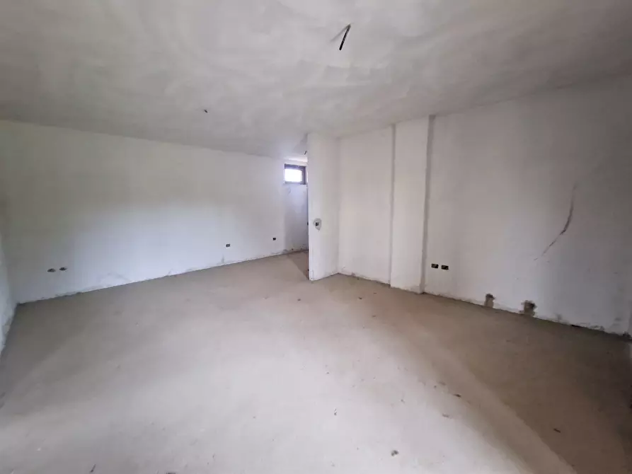 Immagine 8 di Trilocale in vendita  in Strada Tiberina Nord 421 a Perugia