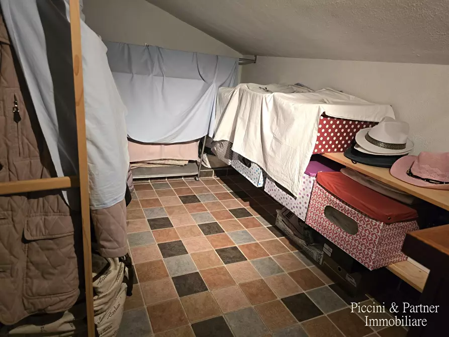 Immagine 61 di Villetta a schiera in vendita  in Via Macedonio Melloni a Spoleto