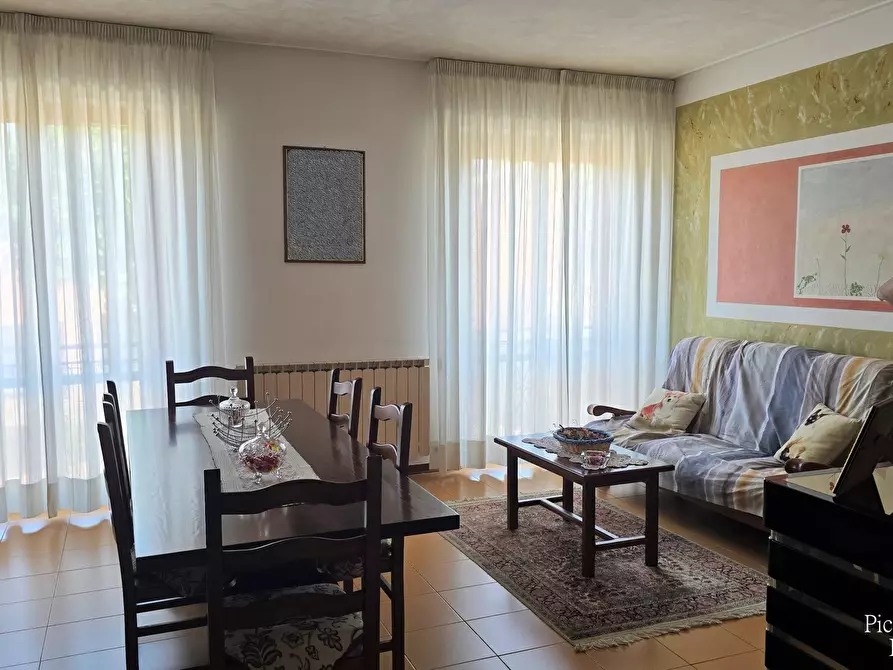 Immagine 6 di Pentalocale in vendita  in Via Italia a Torrita Di Siena