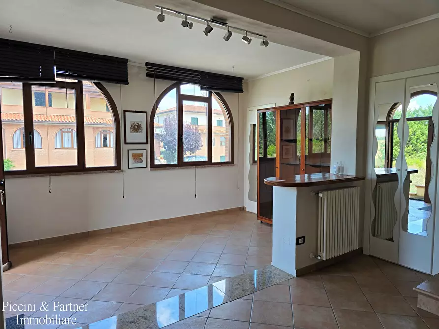 Immagine 9 di Casa bifamiliare in vendita  in Via Panicarola 17 a Castiglione Del Lago