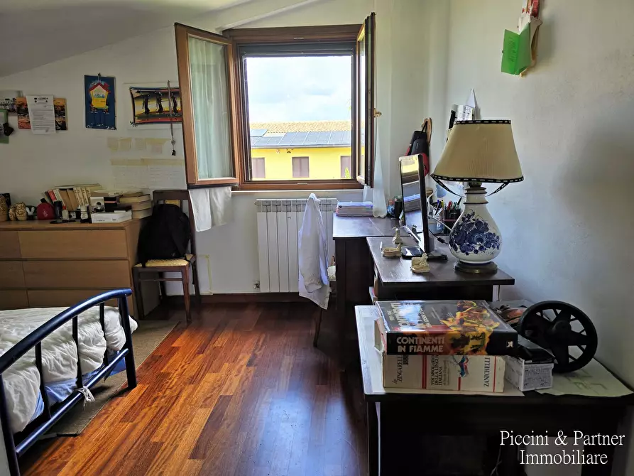 Immagine 55 di Villa in vendita  in Via Lillacci a Perugia