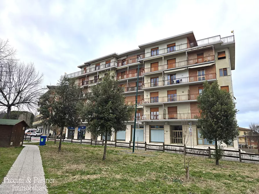 Immagine 1 di Quadrilocale in vendita  in Via Oslavia 88 a Chiusi