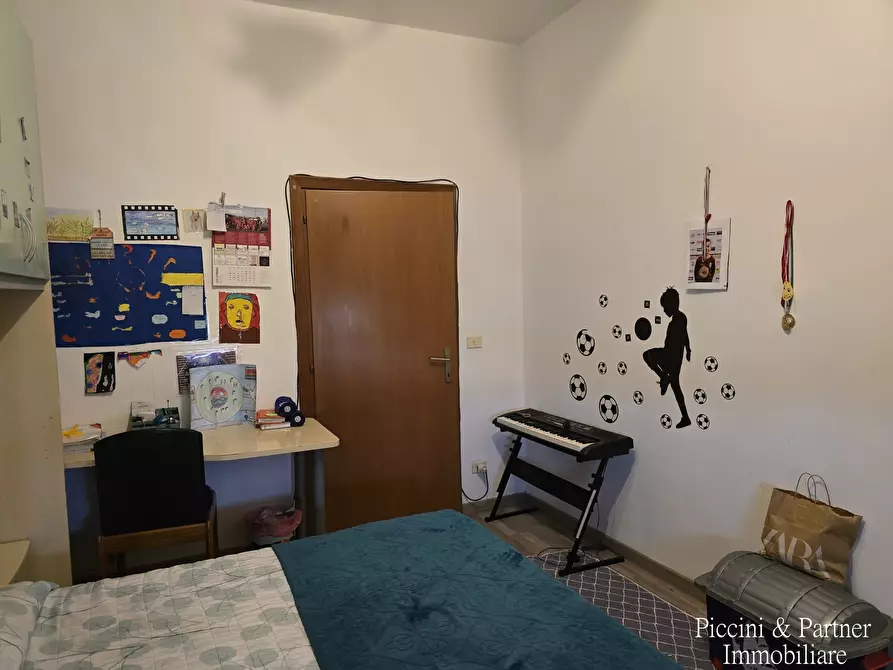 Immagine 41 di Quadrilocale in vendita  in Via Trento a Castiglione Del Lago