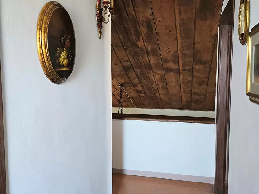 Immagine 37 di Villa in vendita  in Via IV Novembre 15 a Passignano Sul Trasimeno