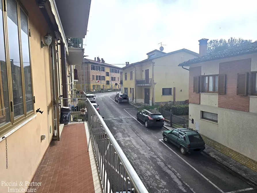 Immagine 12 di Pentalocale in vendita  in Via Fratelli Rosselli a Chiusi