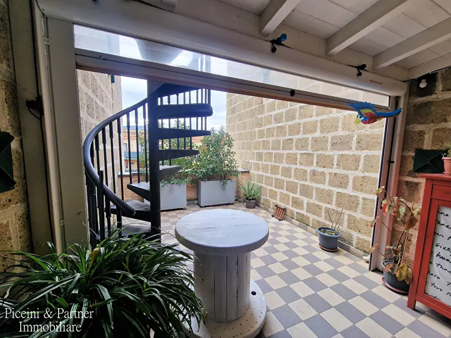 Immagine 47 di Attico in vendita  in Via della Robbia a Città Di Castello