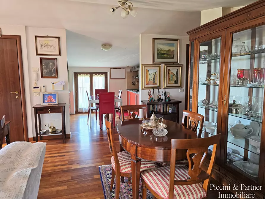 Immagine 38 di Villa in vendita  in Via Lillacci a Perugia