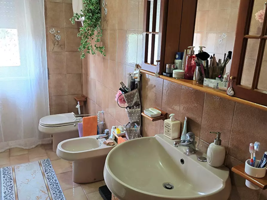 Immagine 45 di Pentalocale in vendita  a Tuoro Sul Trasimeno