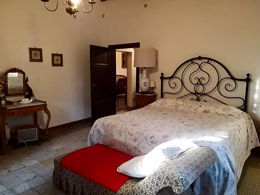 Immagine 35 di Rustico / casale in vendita  in Località I Poggi 28 a Castiglione Del Lago