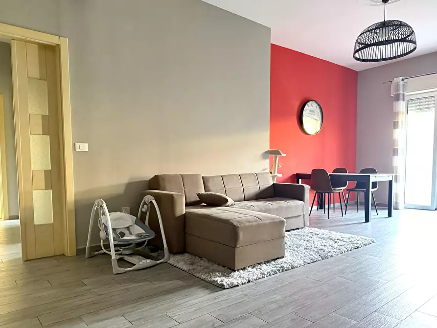 Immagine 1 di Appartamento in vendita  in Via Argine Sinistro Goffredo Alterisio 102 a Imperia