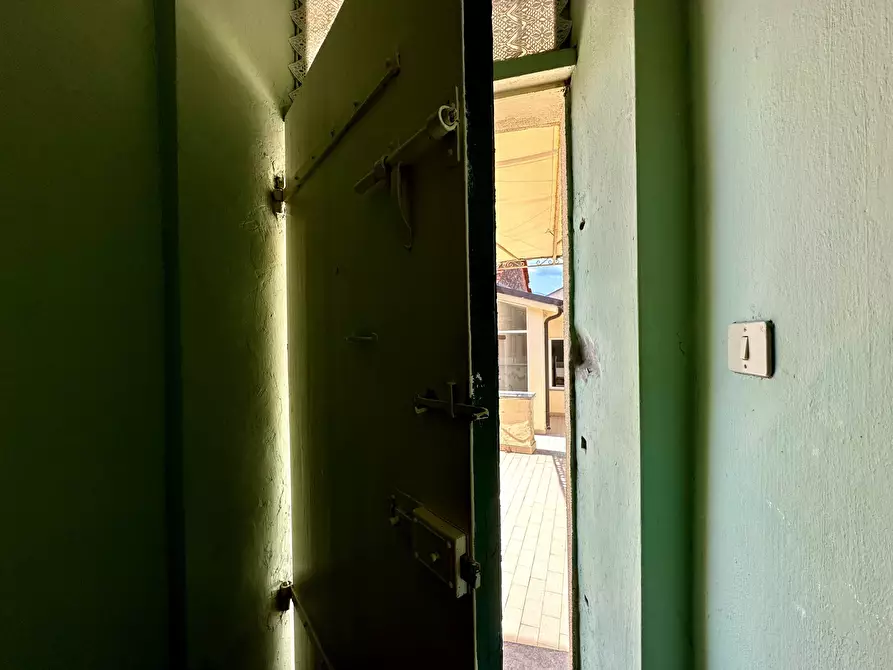 Immagine 15 di Quadrilocale in vendita  in Via Giuseppe Garibaldi 8 a Diano San Pietro