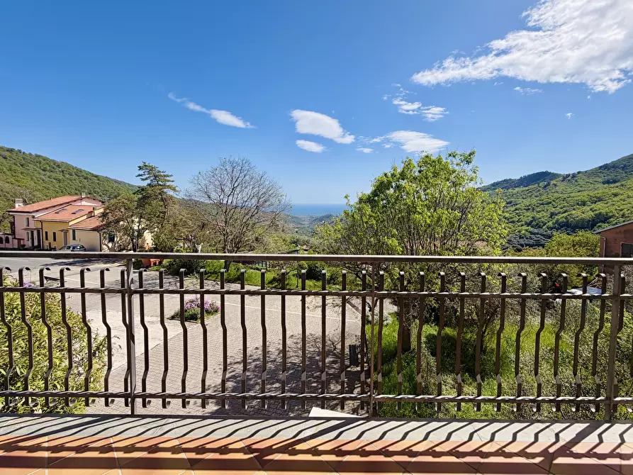 Immagine 9 di Bilocale in vendita  in Via San Bernardo a Diano Arentino