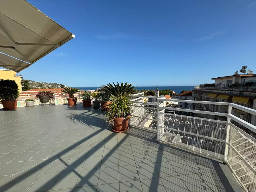 Immagine 8 di Attico in vendita  in Via della Repubblica 10 a San Remo