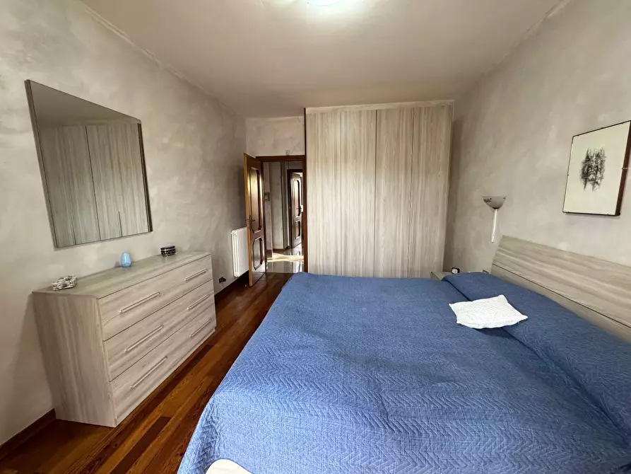 Immagine 10 di Attico in vendita  in via aurelia a Bordighera