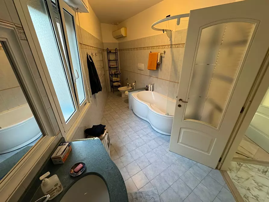 Immagine 16 di Quadrilocale in vendita  in Via Galileo Galilei 315 a San Remo